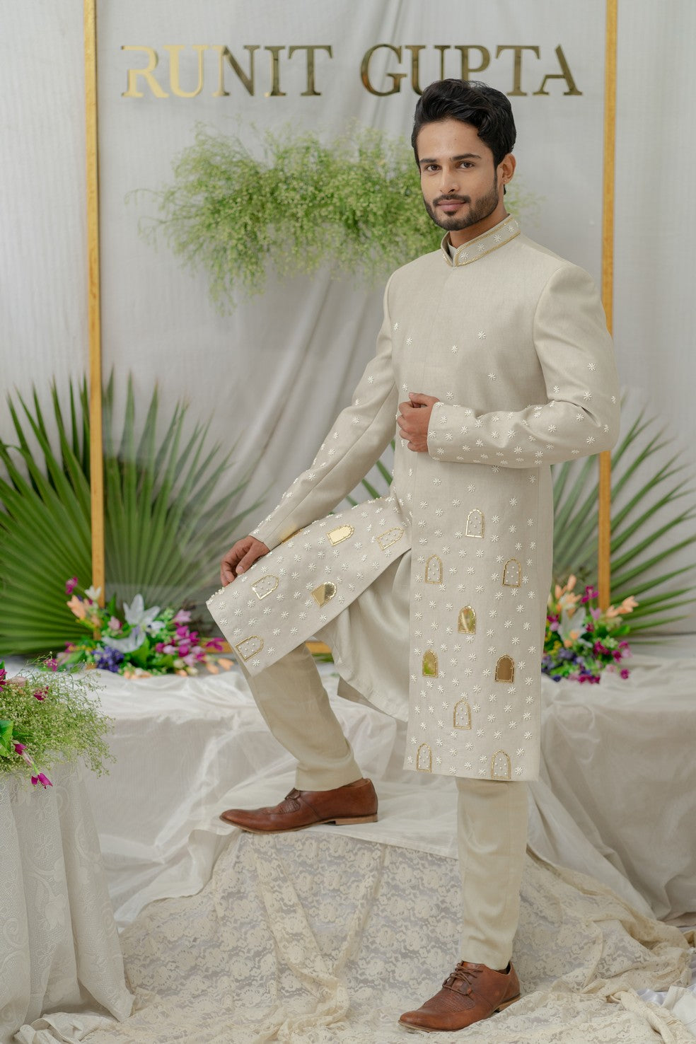 mens embroidered sherwani