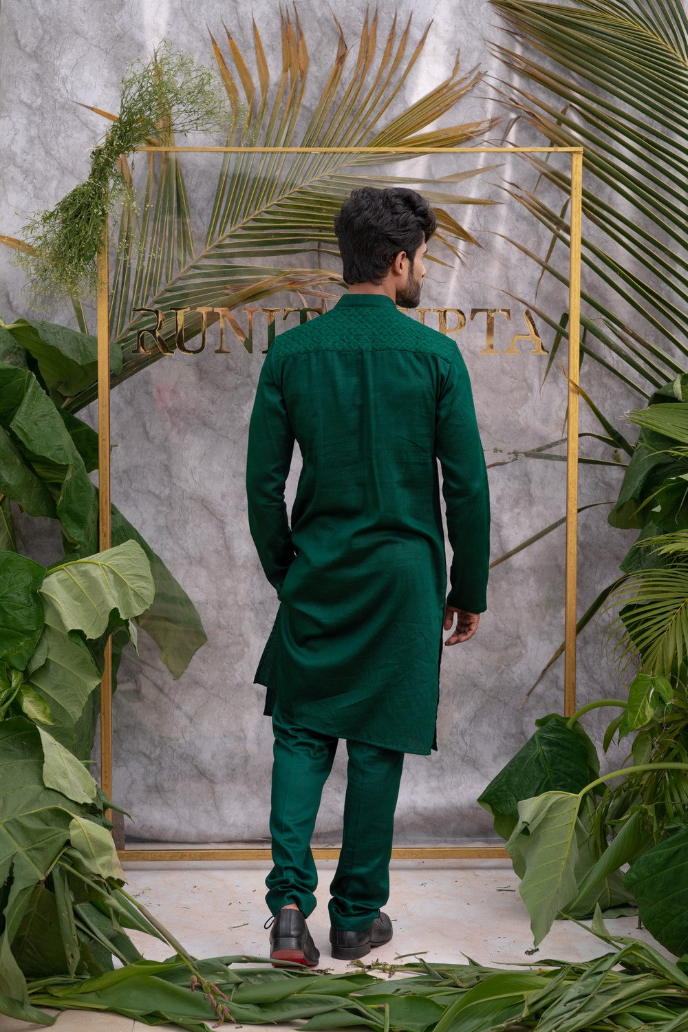 green kurta for men