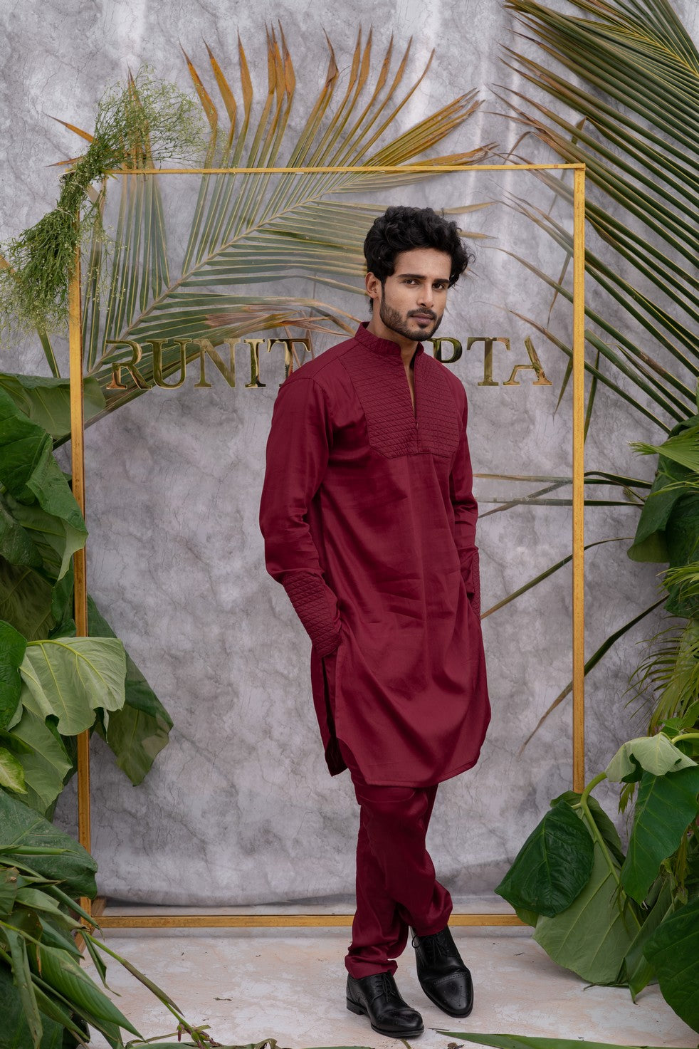 maroon kurta for men