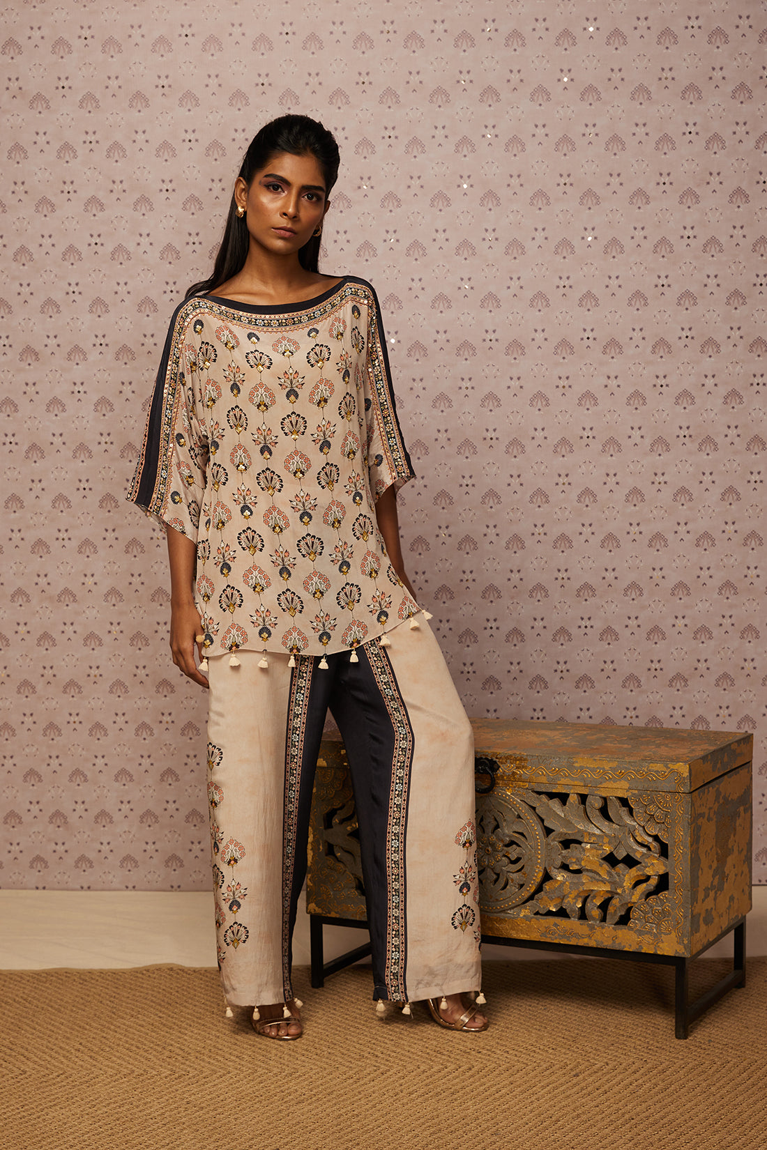 Sarouk Embroidered Co-Ord Set