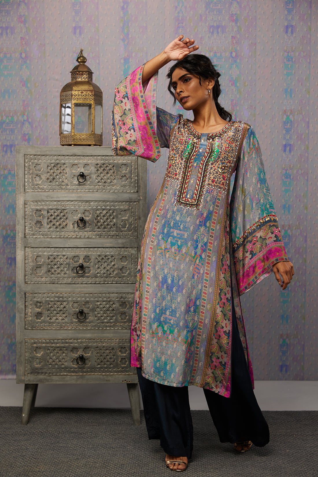 Ikaya Embroidered Kurta Set