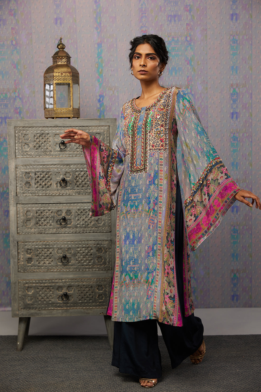 Ikaya Embroidered Kurta Set