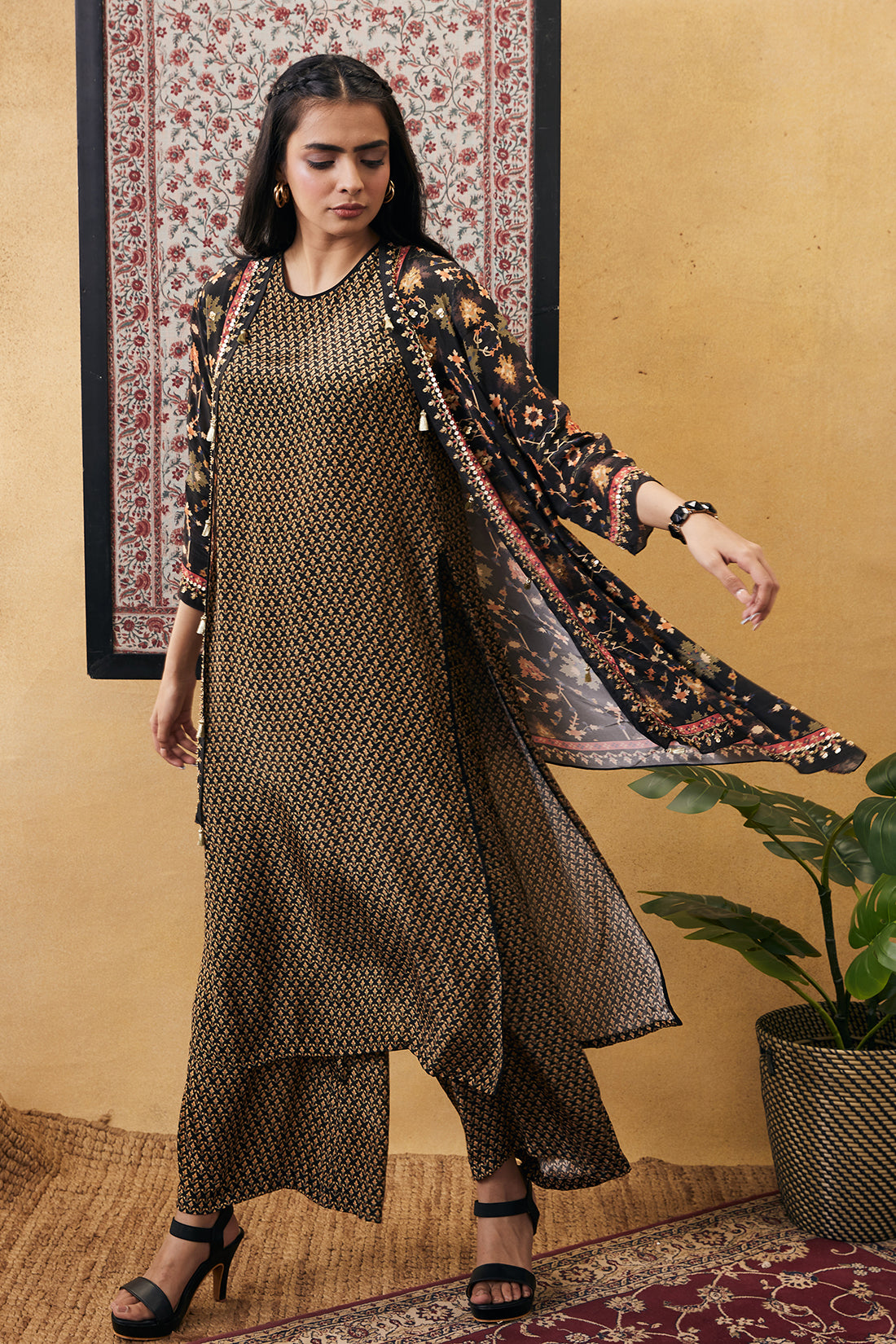 Zahra Printed kurta set with jacket