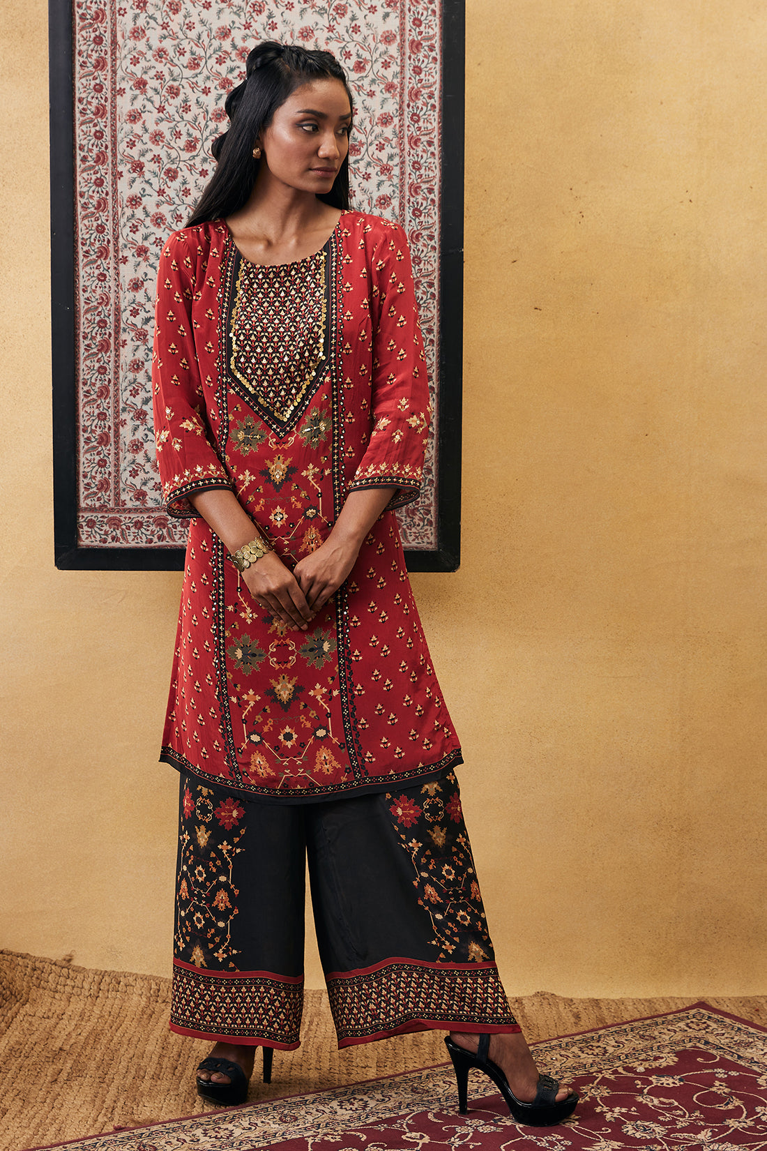 Zahra embroidered kurta set