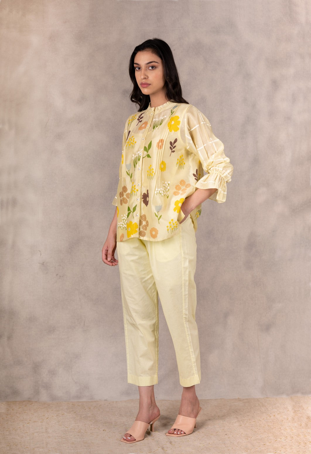 YELLOW STRAIGHT LINEN PANTS