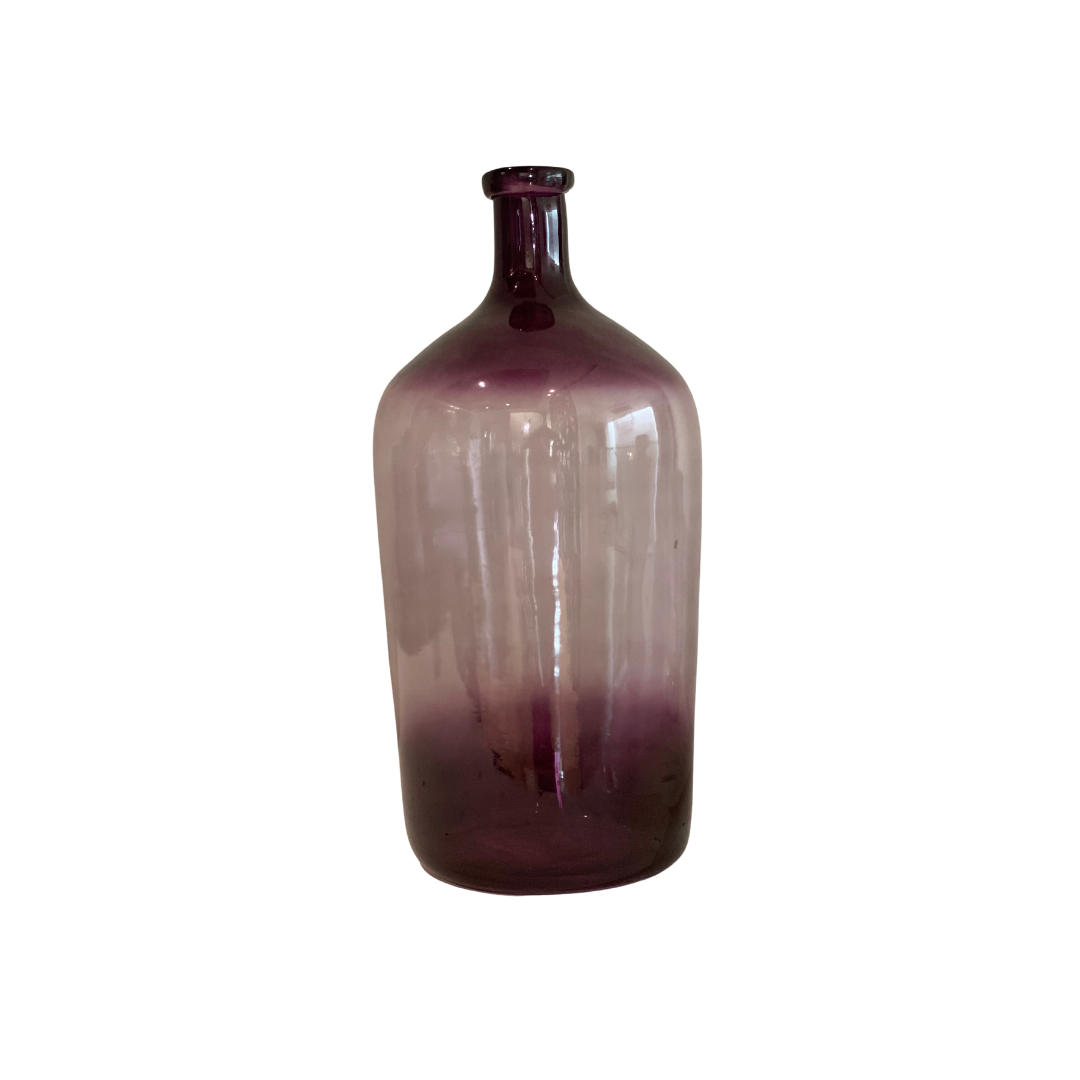 Burgundy glass vase set