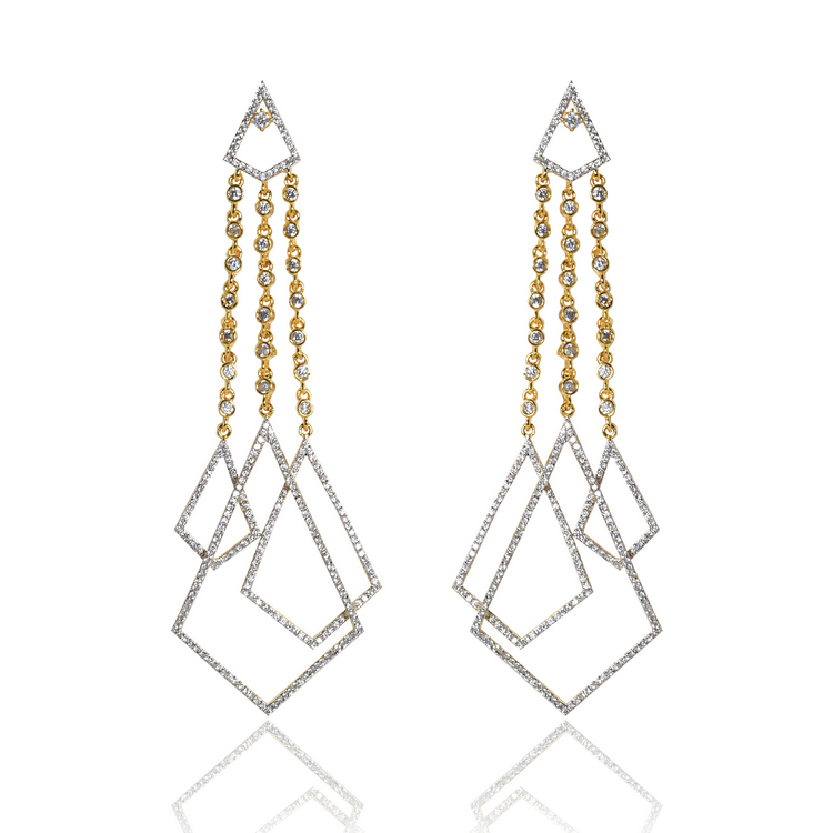 ELEGANT EVENING DIAMOND EARRINGS