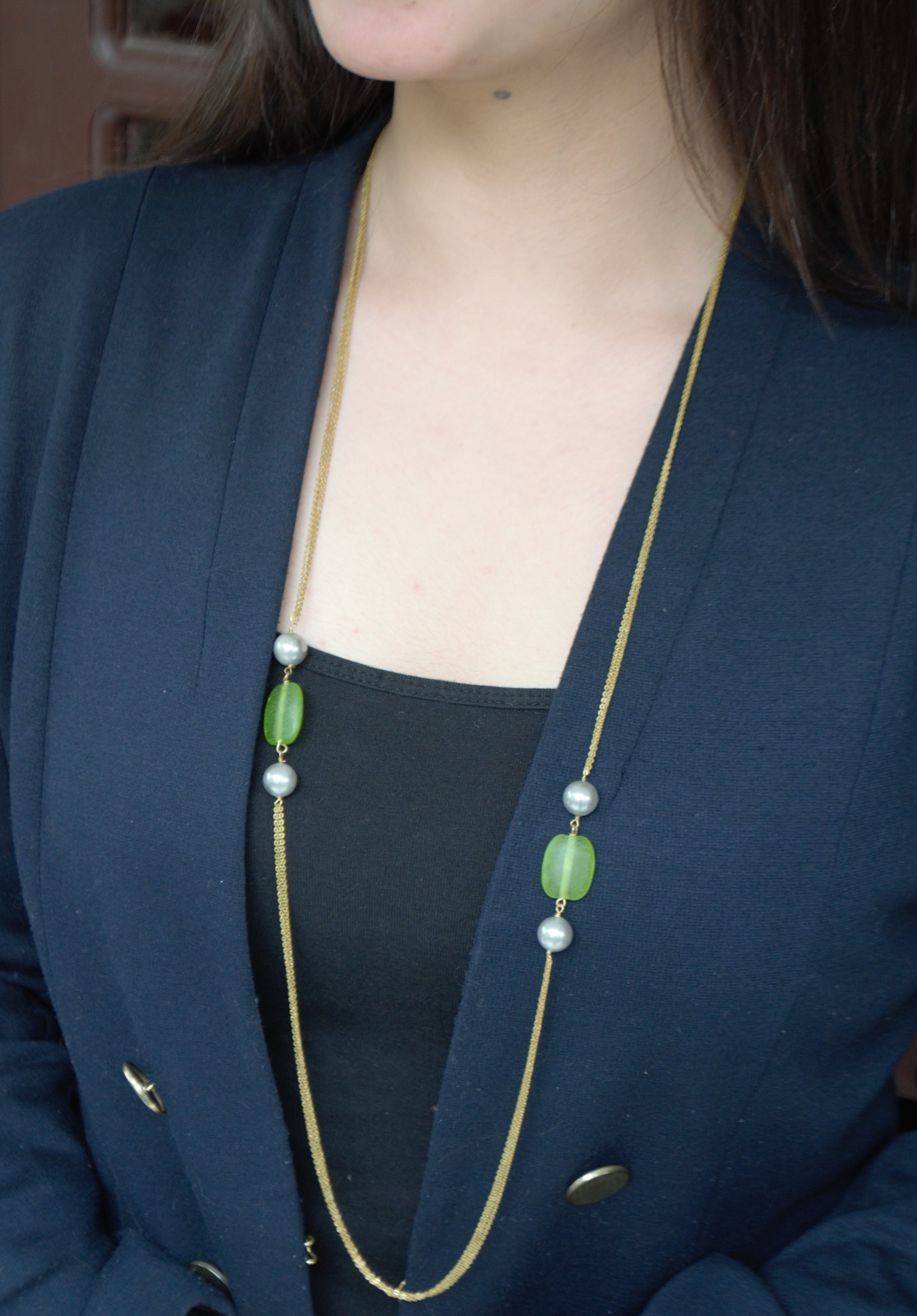 Translucent green beads necklace