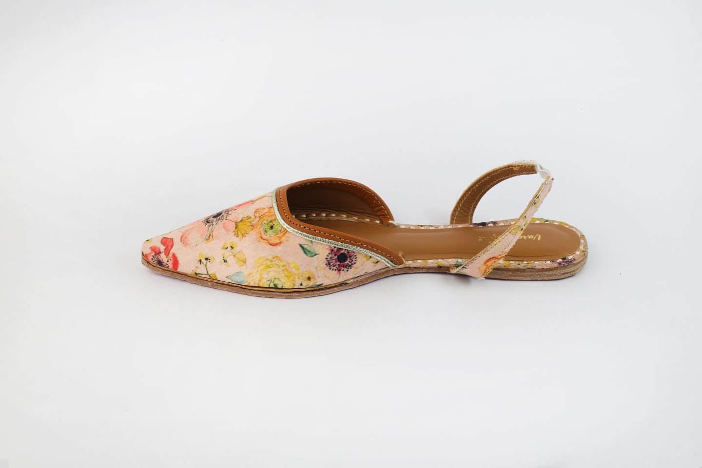 Blush Pink Hand embroidered Juttis