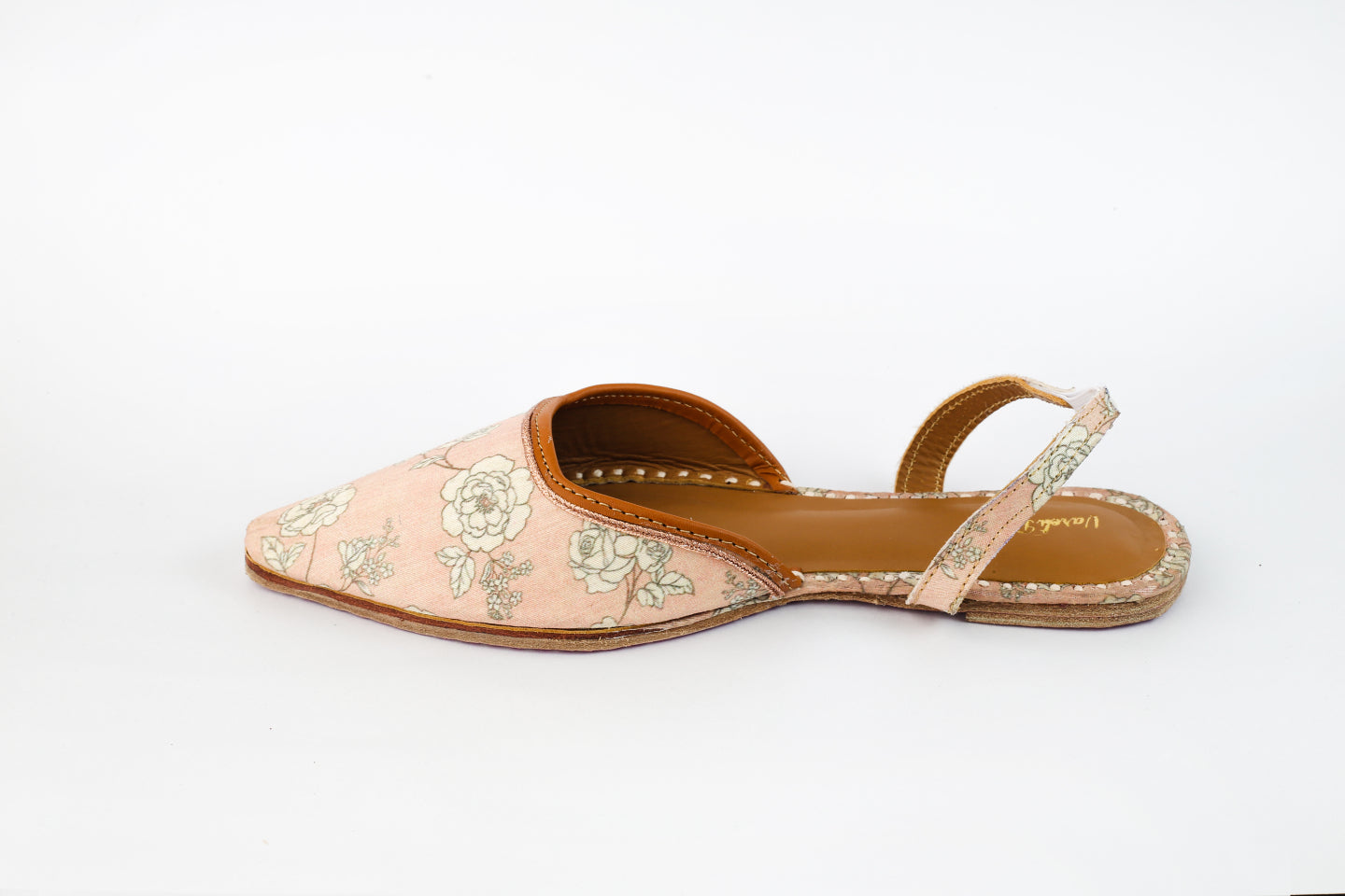 Light Pink  Hand embroidered Juttis