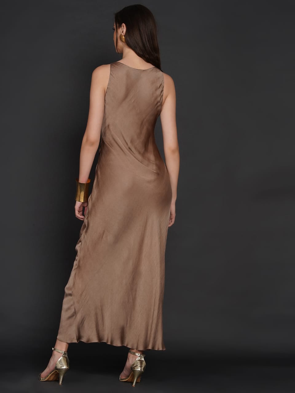 TAUPE FRONT TWIST DRESS