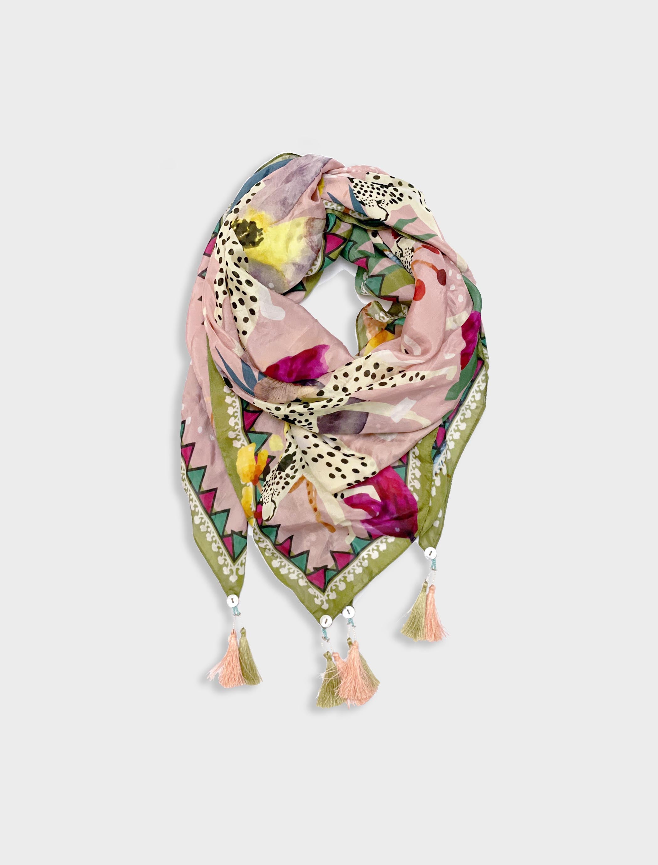 FLORA AND FAUNA SCARF